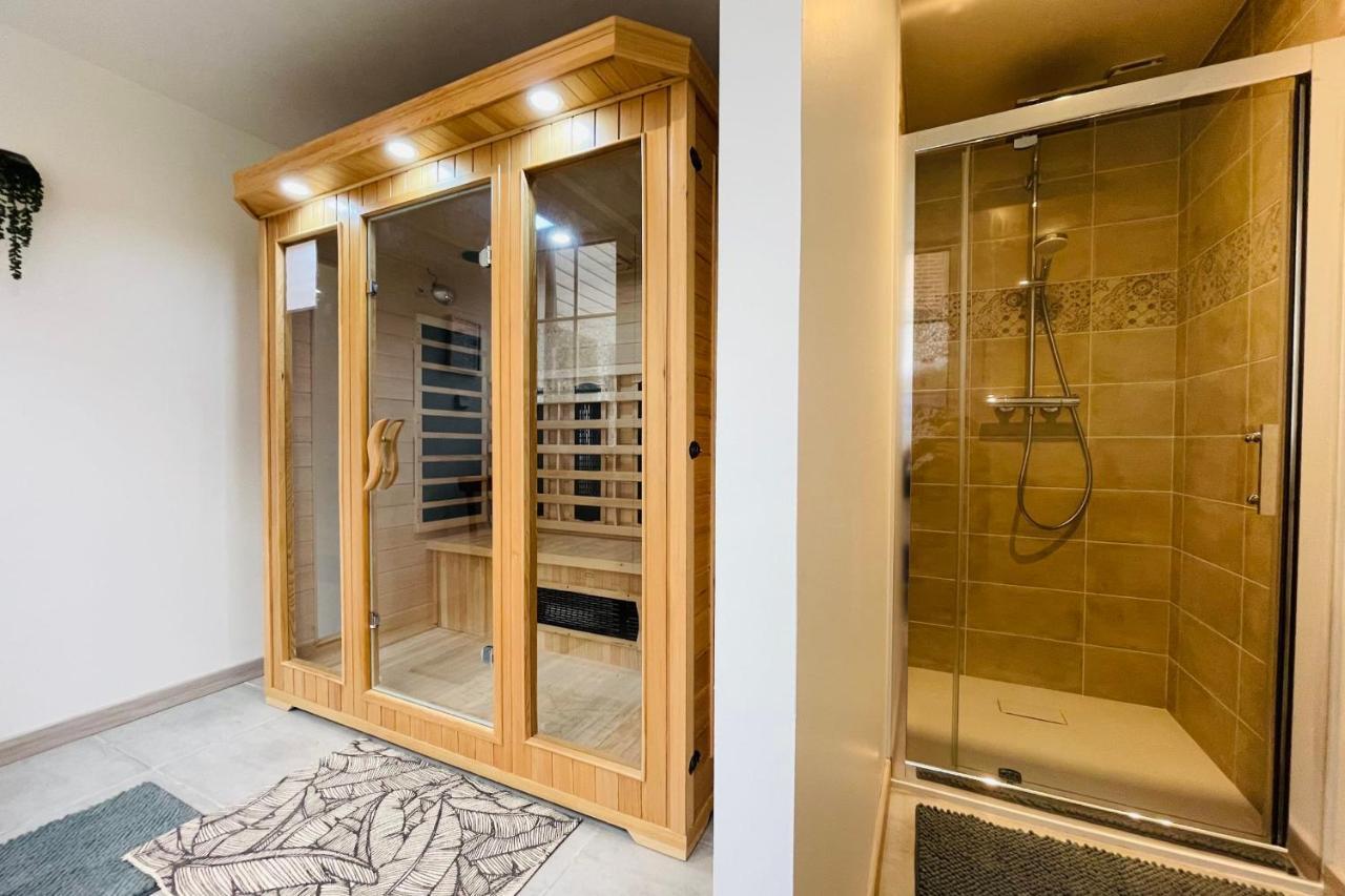L'Amasse Echappee Amboisienne T3 Avec Sauna Partage 엉부와스 외부 사진